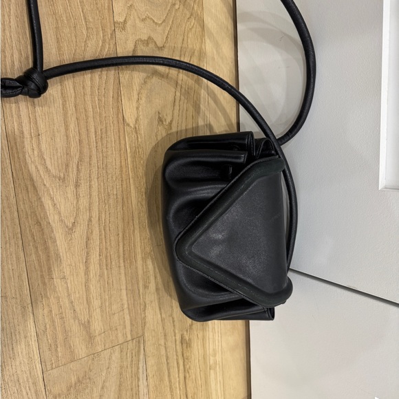 Bottega Veneta Beak bag - Picture 1 of 5